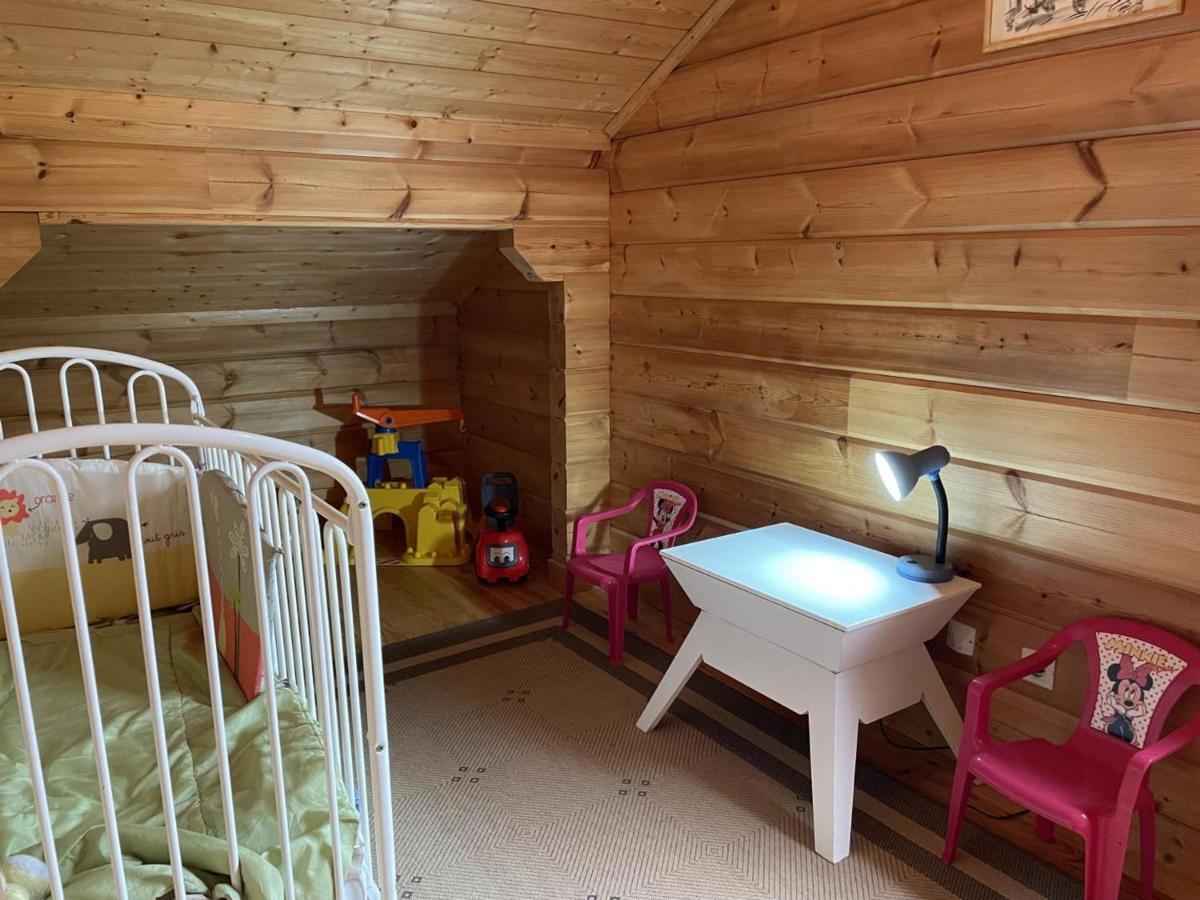 Willa Chalet De Charme Avec Sauna Et Piscine Couverte, Proche De Vichy, Tout Confort, Animaux Acceptes - Fr-1-489-370 Saint-Rémy-en-Rollat Zewnętrze zdjęcie